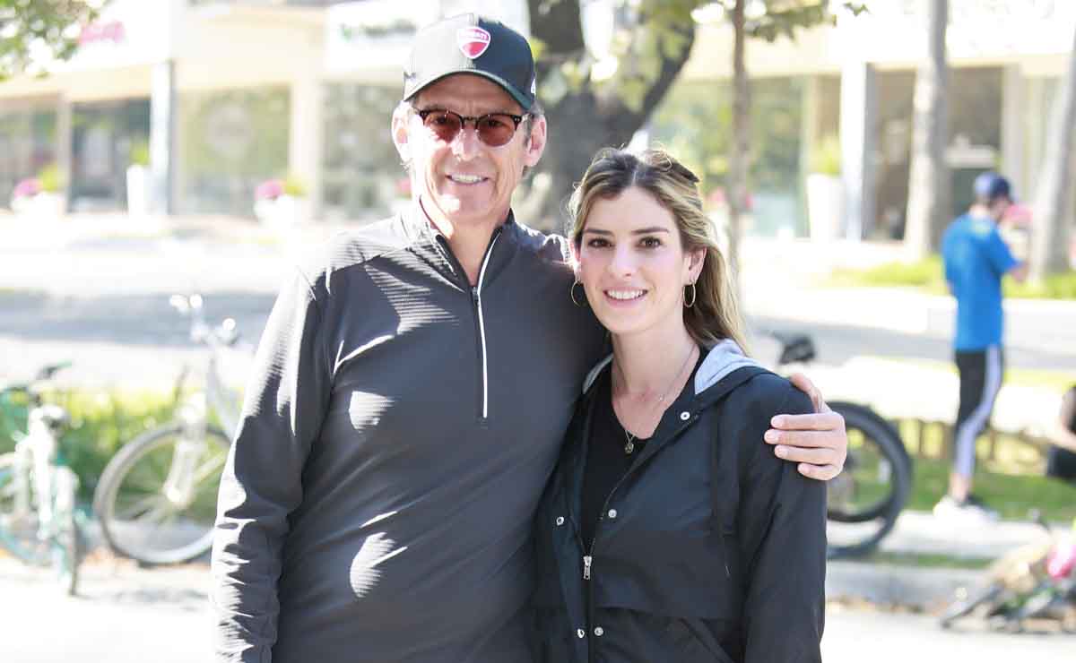 José Álvarez Tostado y Catalina Álvarez Tostado v