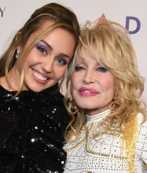Dolly Parton: Cuál es su relación con Miley Cyrus (Foto: Getty Images)