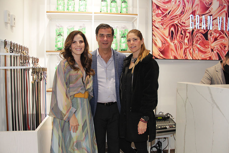 01 Karla Larrañaga, José Manuel Ruiz y María Hermosillo.