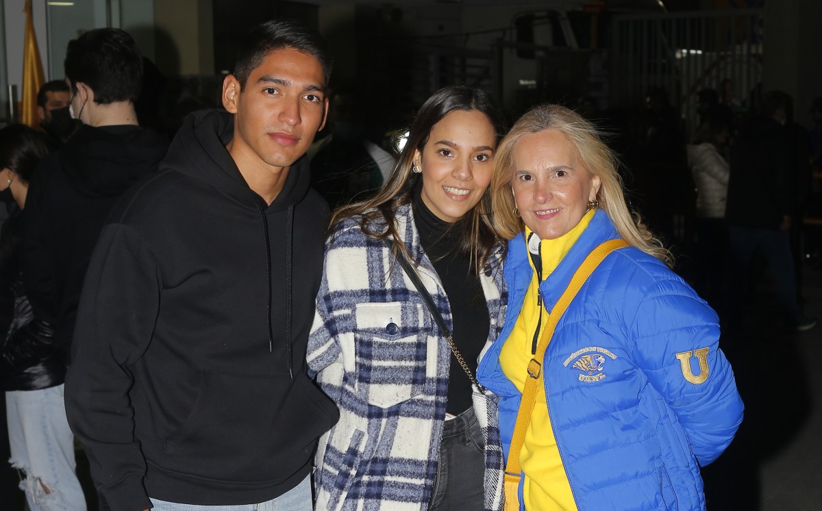 Víctor Santander, Daniela Briseño y Laura González  / Foto: Omar Valdez