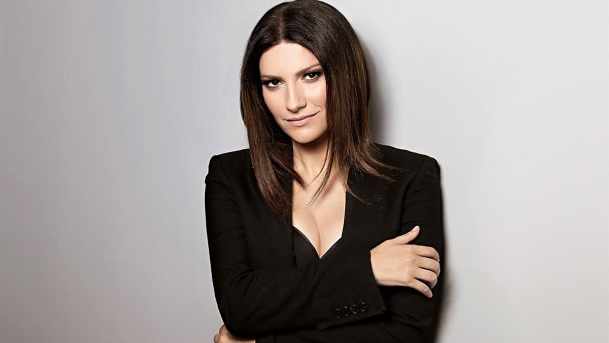 Laura Pausini sorprende con el estreno del sencillo Caja a nivel mundial