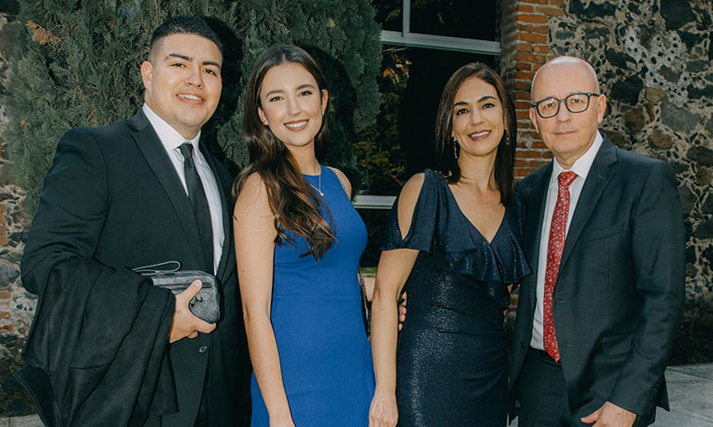 Napoleón Álvarez, Adriana Debernardi, Adriana Castillo y Octavio Debernadi