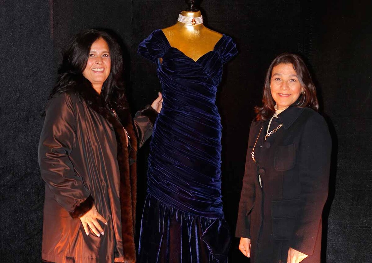 Mónica Flores y Marisa Flores