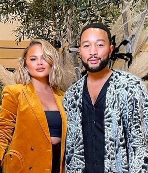 John Legend y Chrissy Teigen. (Foto: Instagram).