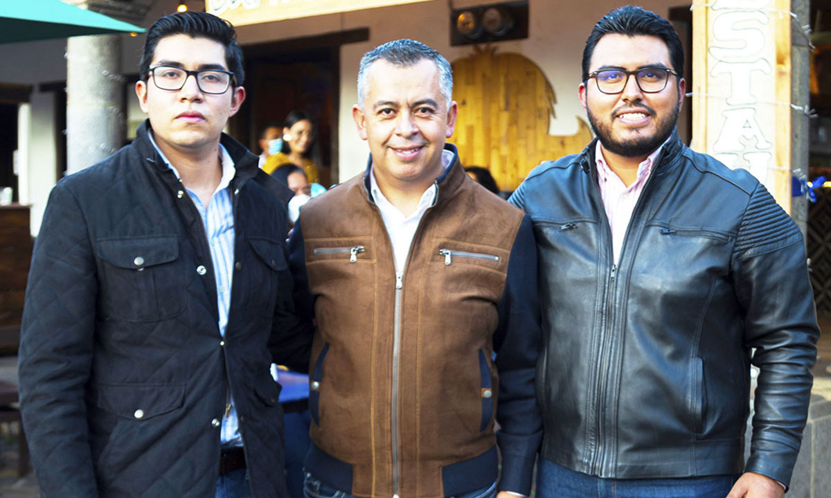 ALDO CISNEROS, GABRIEL PERALES Y YAIR CISNEROS