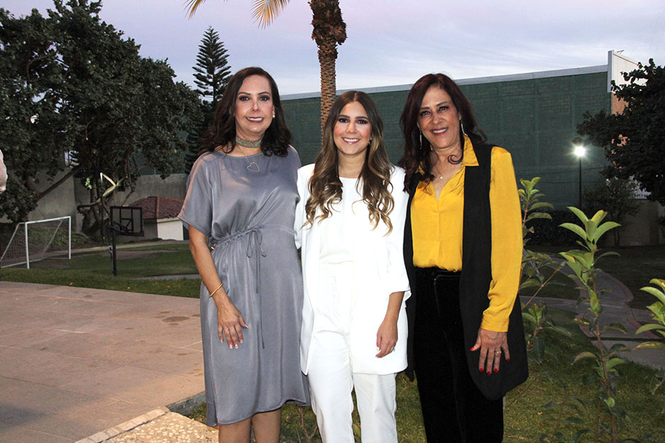 Blanca Velasco, Ale Alpízar y Olivia Reinoso