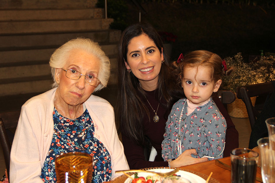 Carmen Velasco, María José Celis y Carlota Haghenbeck