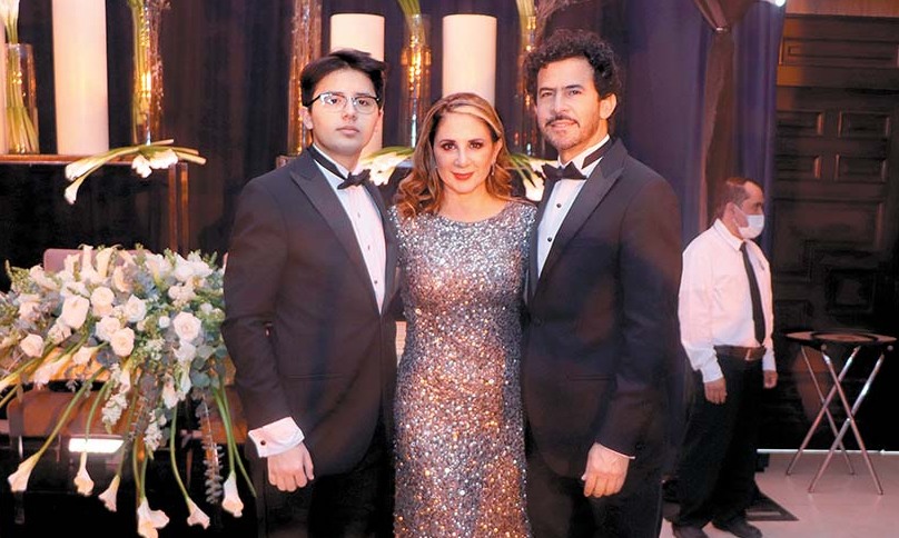 Homero Treviño, Brenda Leal y Homero Treviño / Fotos: Dennis Hernández