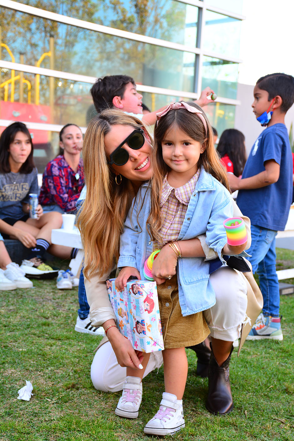 Gaby Castillo y Juliana Barajas