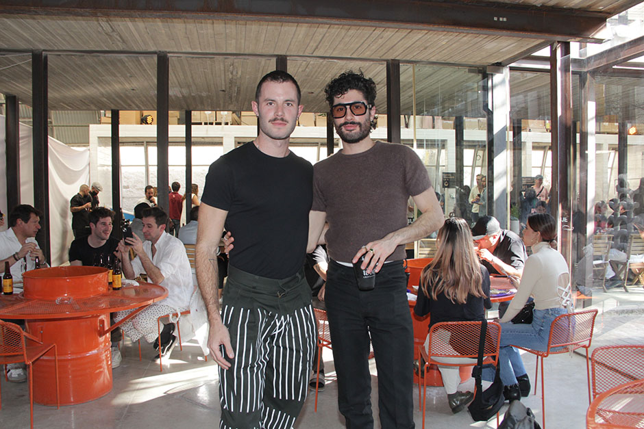 Kouros Maghsoudi y Evan Moffott