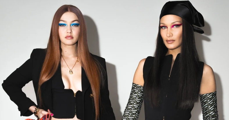 Bella y Gigi Hadid recrean a Adán y Eva sin ropa, pero con Versace (Foto: Instagram)