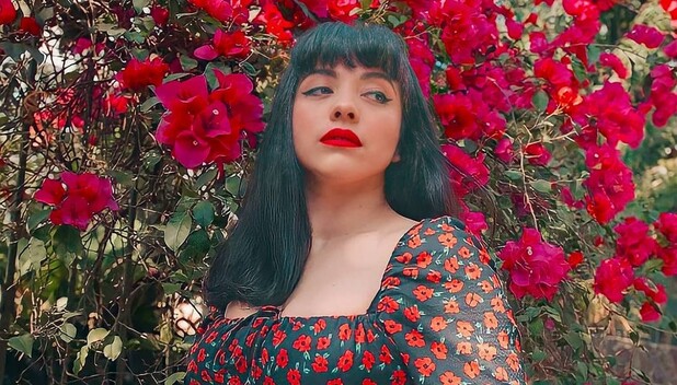 Mon Laferte comparte la primera foto de su hijo Joel. (Foto: Instagram).