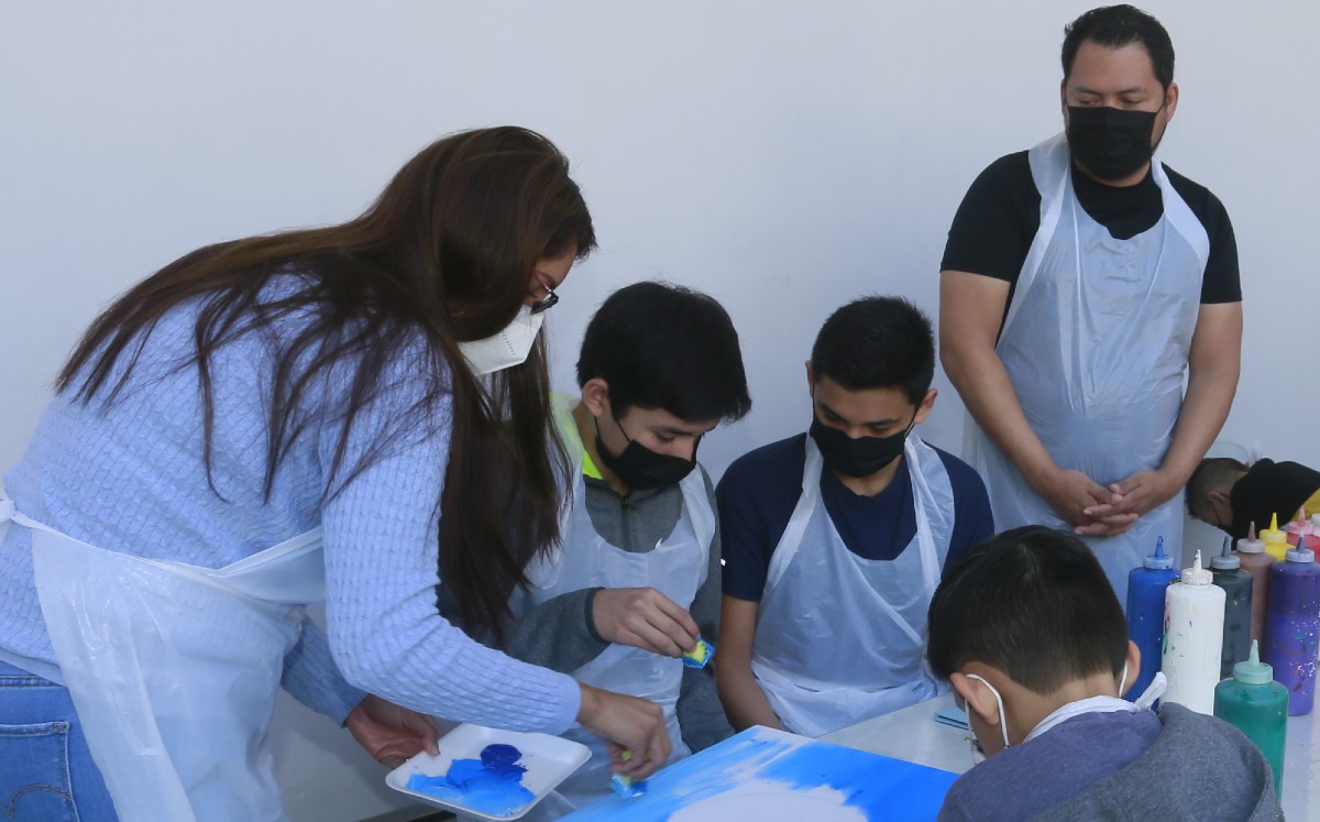 NIÑOS EXPRESARON EN DIBUJO QUÉ ES LA PAZ