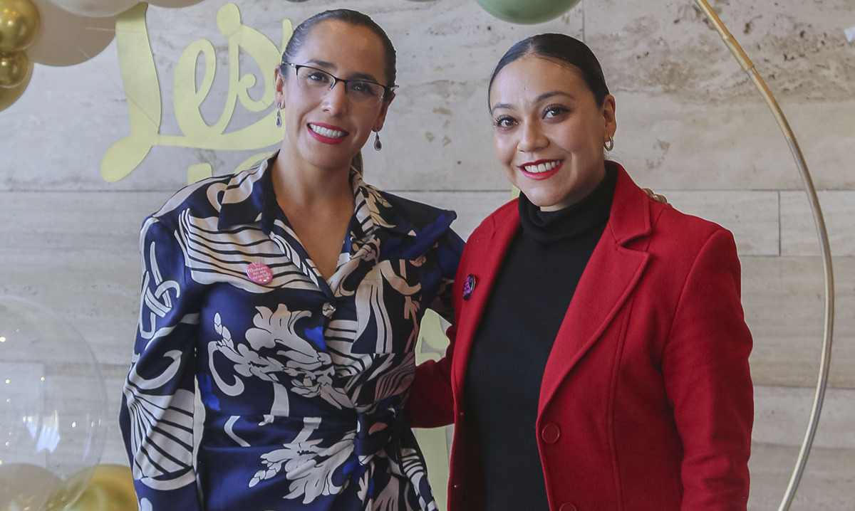 Carmen Cabrera y Yazbeth Juárez