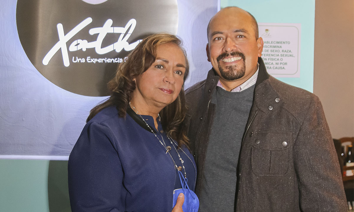 MIRNA GUADALUPE DURÁN Y CÉSAR GÓMEZ