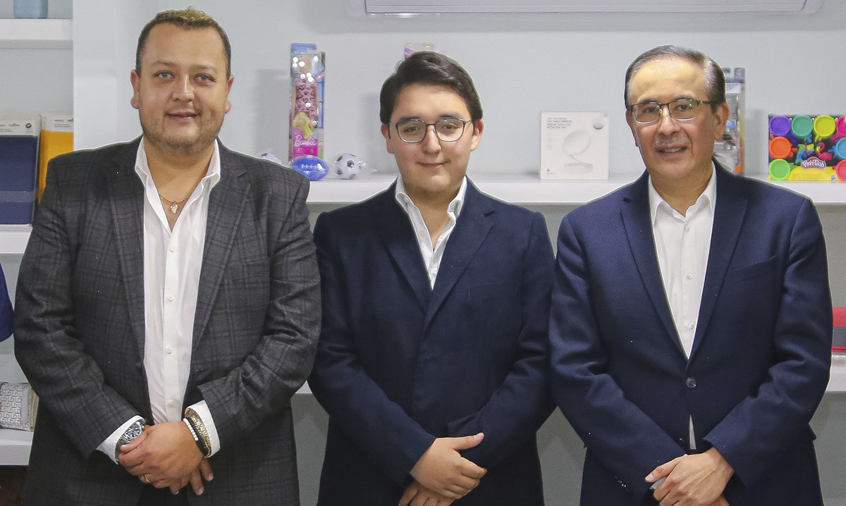 RODRIGO ORNELAS, PEDRO NOBLE Y JUAN CARLOS MARTÍNEZ