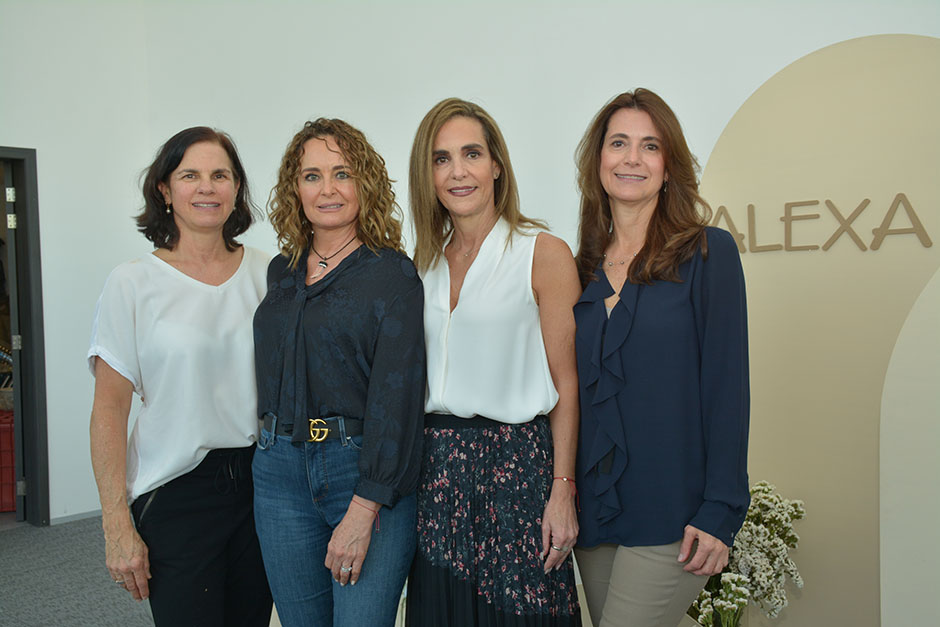 Ana Karam, Pina Bracamontes, Martha Moragrega y Cristina Moragrega