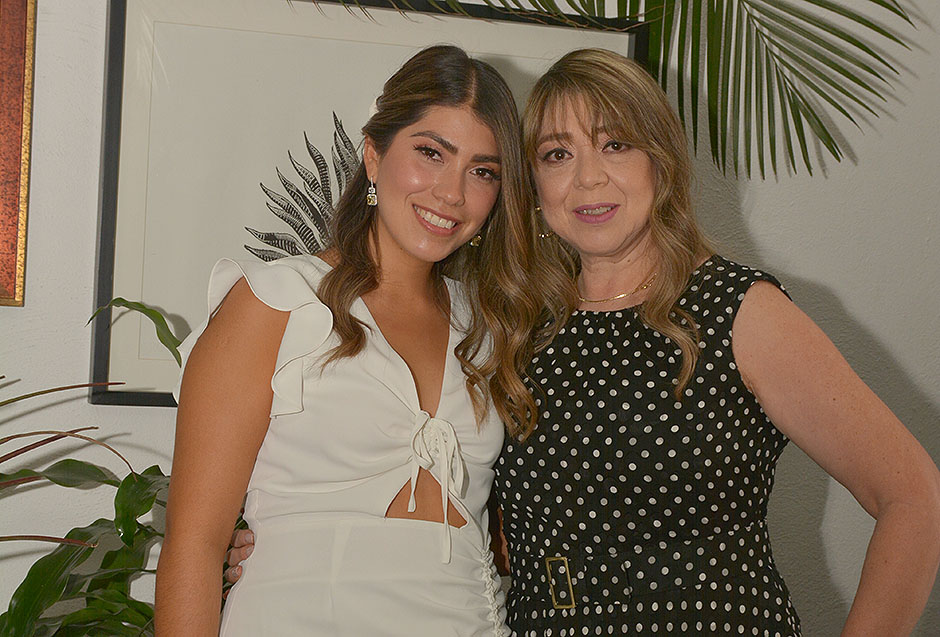 Karen Ávila y Sandra Piere