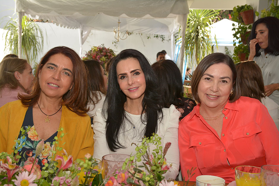 Mónica López, Gaby García y Rocío Álvarez