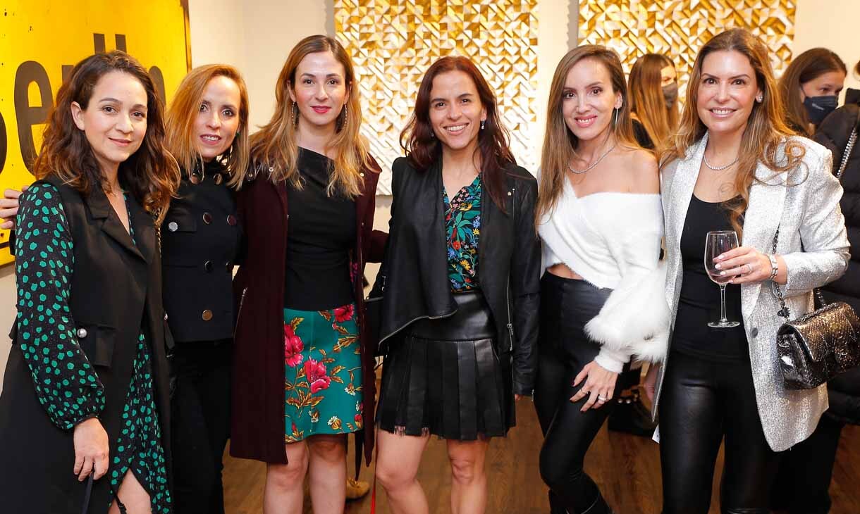Valeria Guerra, Karla Ayala, Eugenia Cantú, Vivian Clariond, Nora Garza T y Zandra Garza