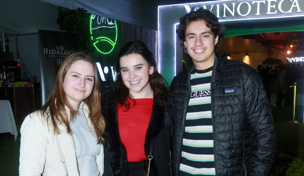 Marcela Melendez, Liliana Celis y Jesús Lugo