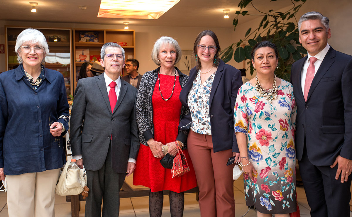 María de Berdun, Edgar Hernández, Rosa  Queznel, Malú mannessier, Jorge Castillo