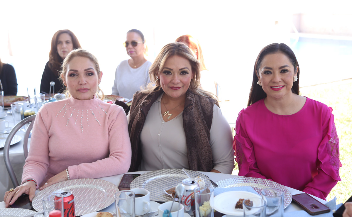 Lily, Marcela y Maribel