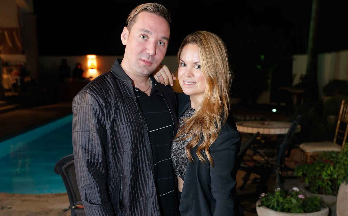 Miguel Treviño y Gaby Mier