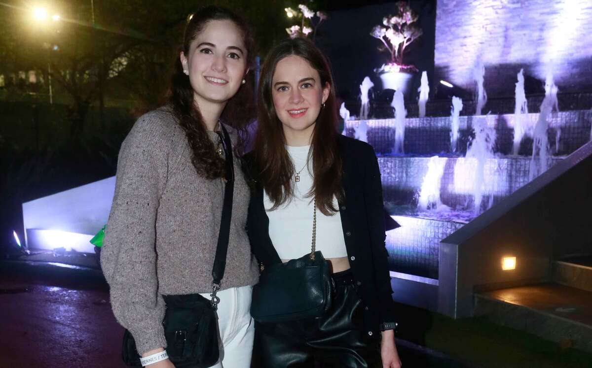 Mireya Vela y Nancy Elizondo