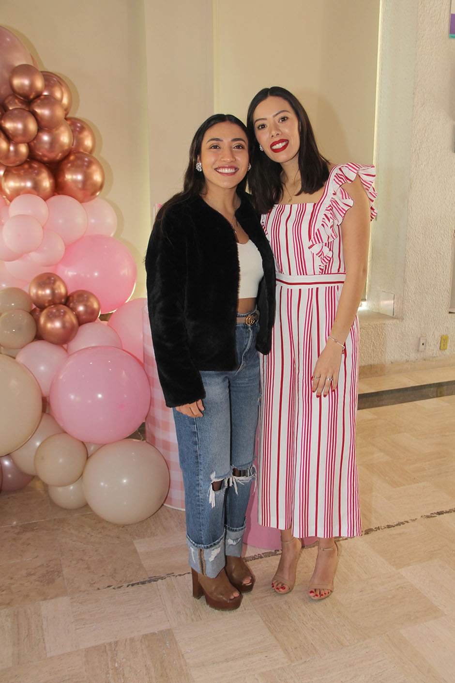 Andrea Esquivel y Diana Villagómez