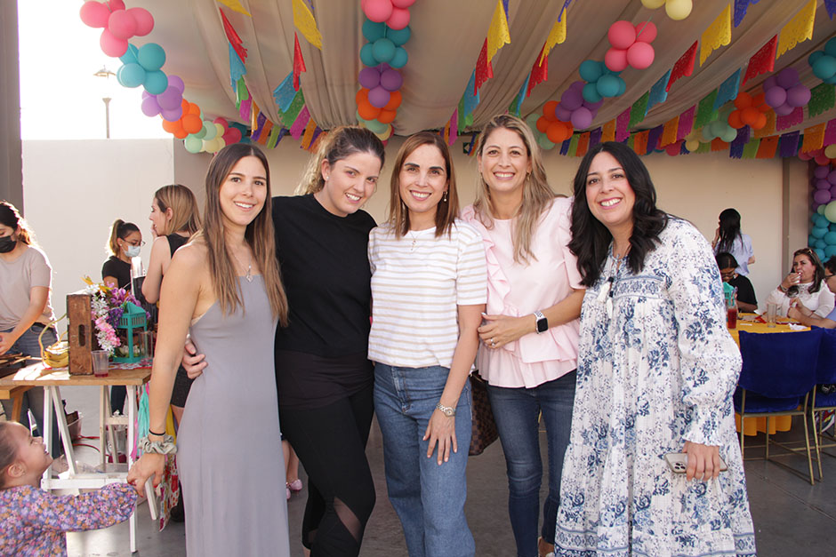 Lizette Martínez, Kikis Solana, Paty Moreno, Raquel Ochoa y Valery Arroyo