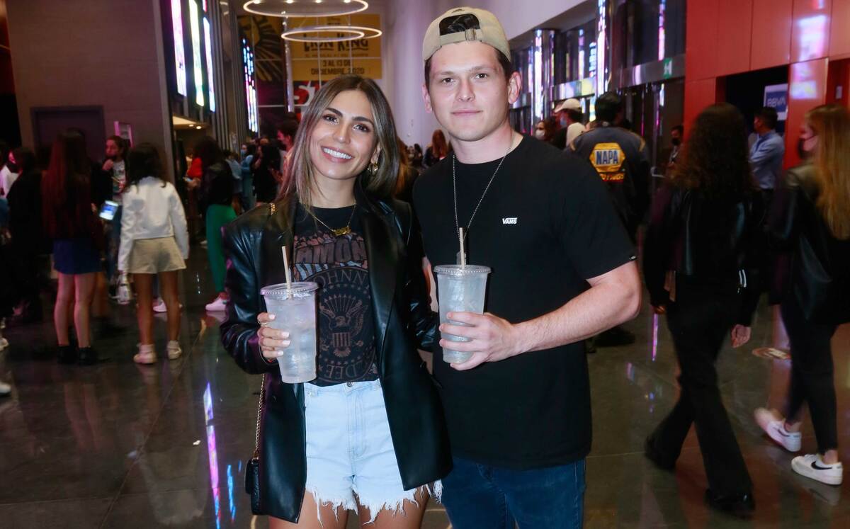 Arlette Ramírez y Diego Margáin