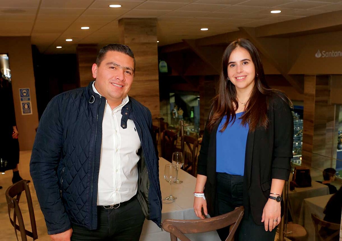 Crisanto Hernandez y Gabriela Fernandez