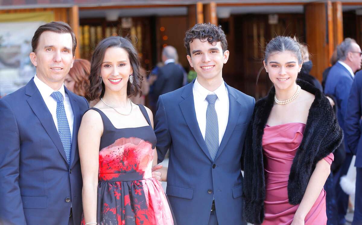 Marcelo De la Garza, Gaby Beltrán de De la Garza, Marcelo De la Garza y Alana García