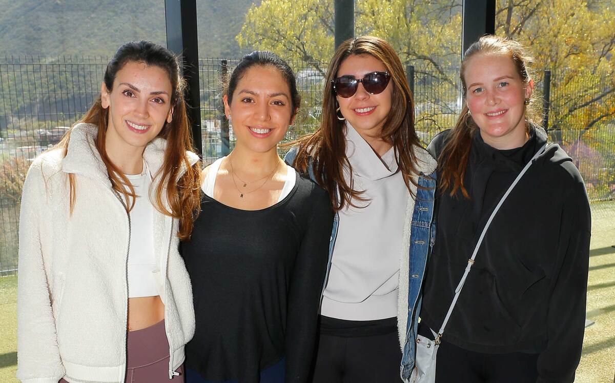 Marielle Califa de Gutiérrez, Paola Ferrigno, Sara Cárdenas y Raquel Medina