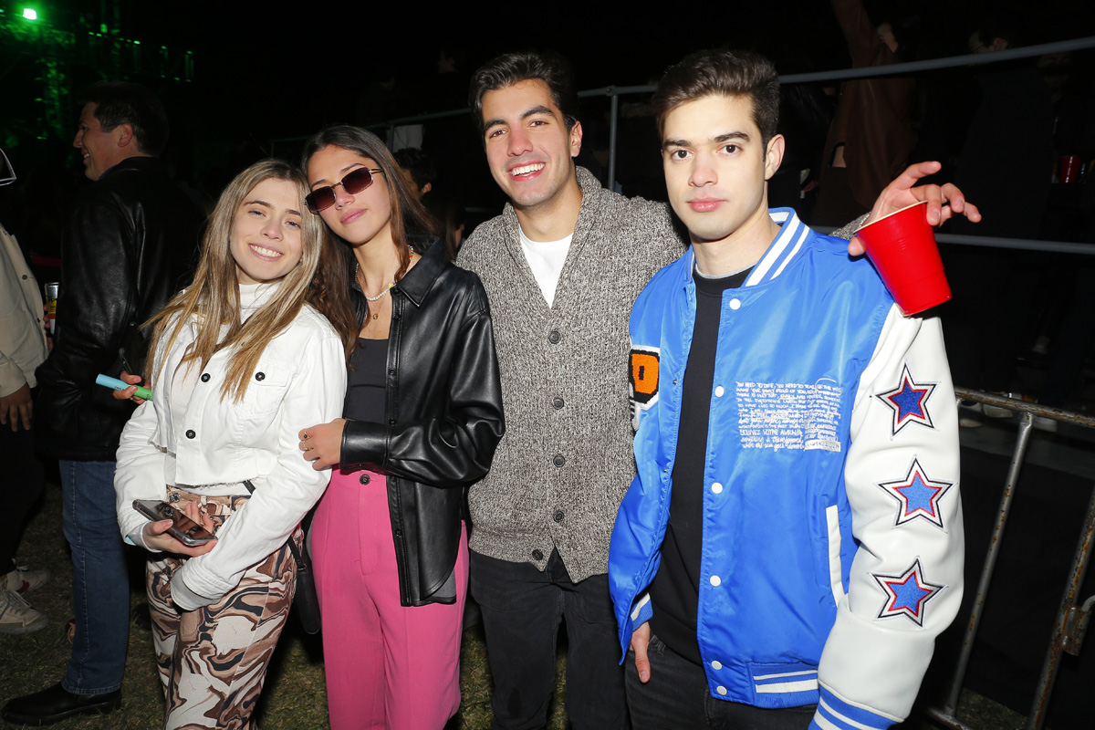 Sofía Lans, Balbina Navarro, Paulo Guerra y Valente Álvarez