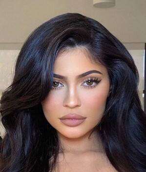 Kylie Jenner revela nuevos detalles de su embarazo. (Foto: Instagram).