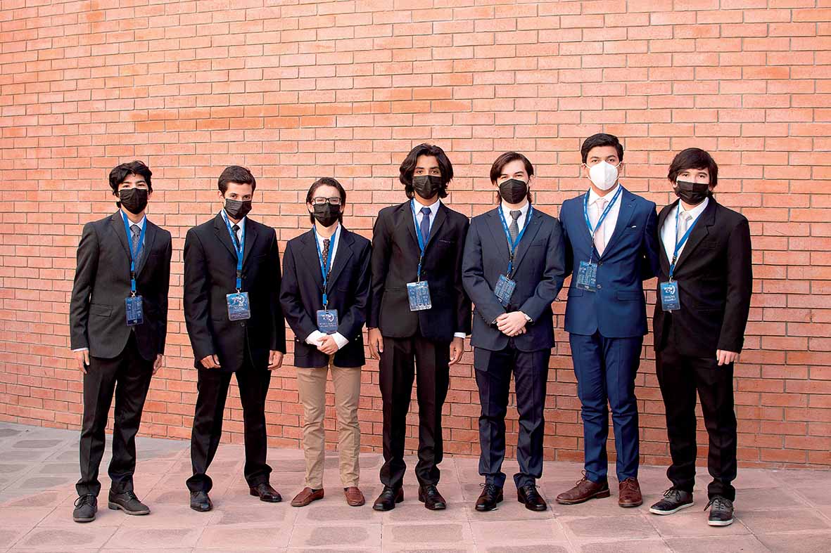 Arí Medina, Javier Peña, Jesús Quiroga, Carlos Molina, Gustavo Azuara y Octavio Rosas / Fotos: José Chang