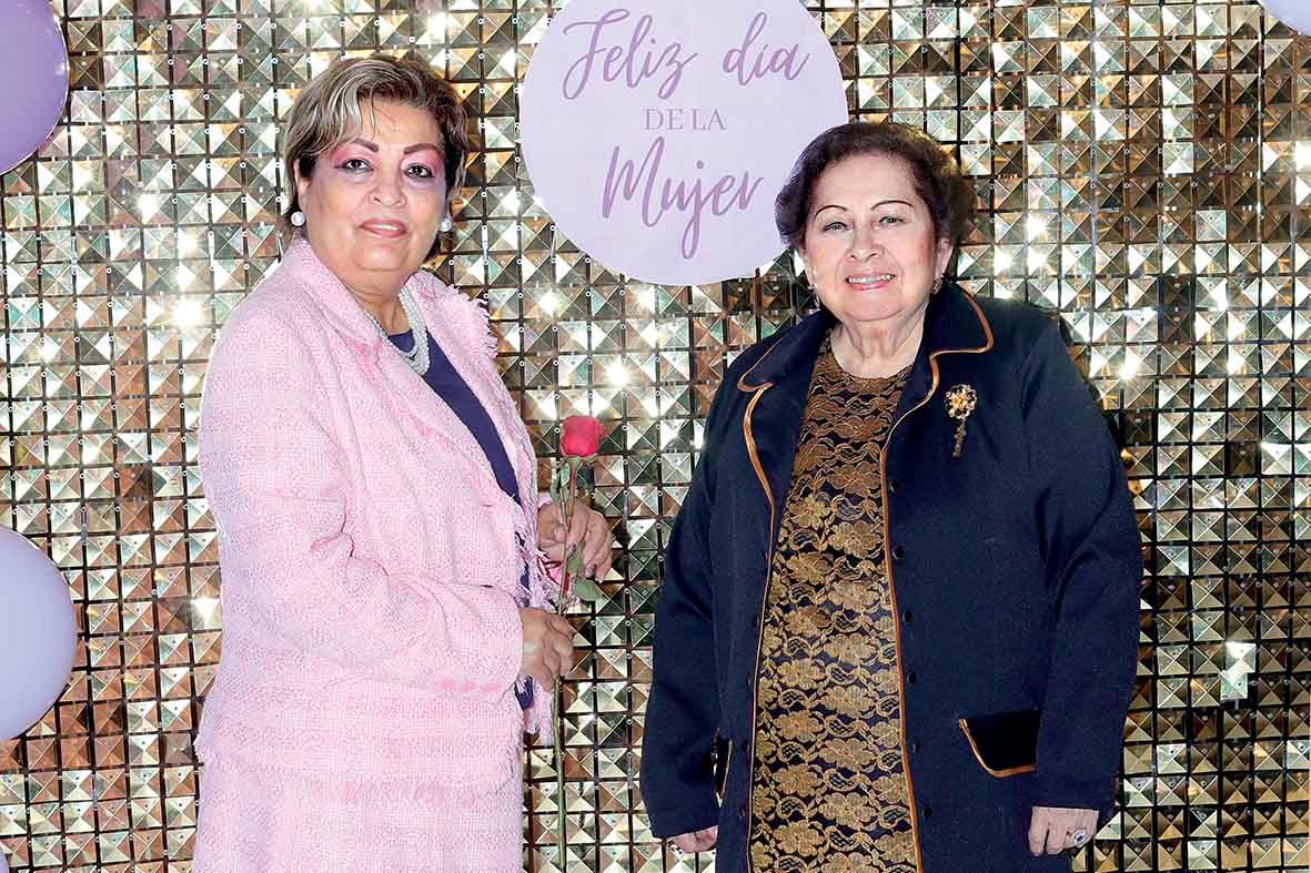 Eva Meléndez y Socorrito Góngora / Fotos: Dennis Hernández