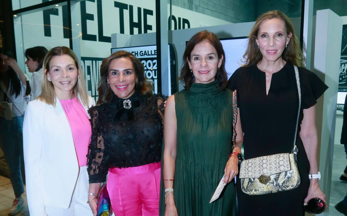 July Leal, Mary Lara, Thelma Medrano y Marcela mejía