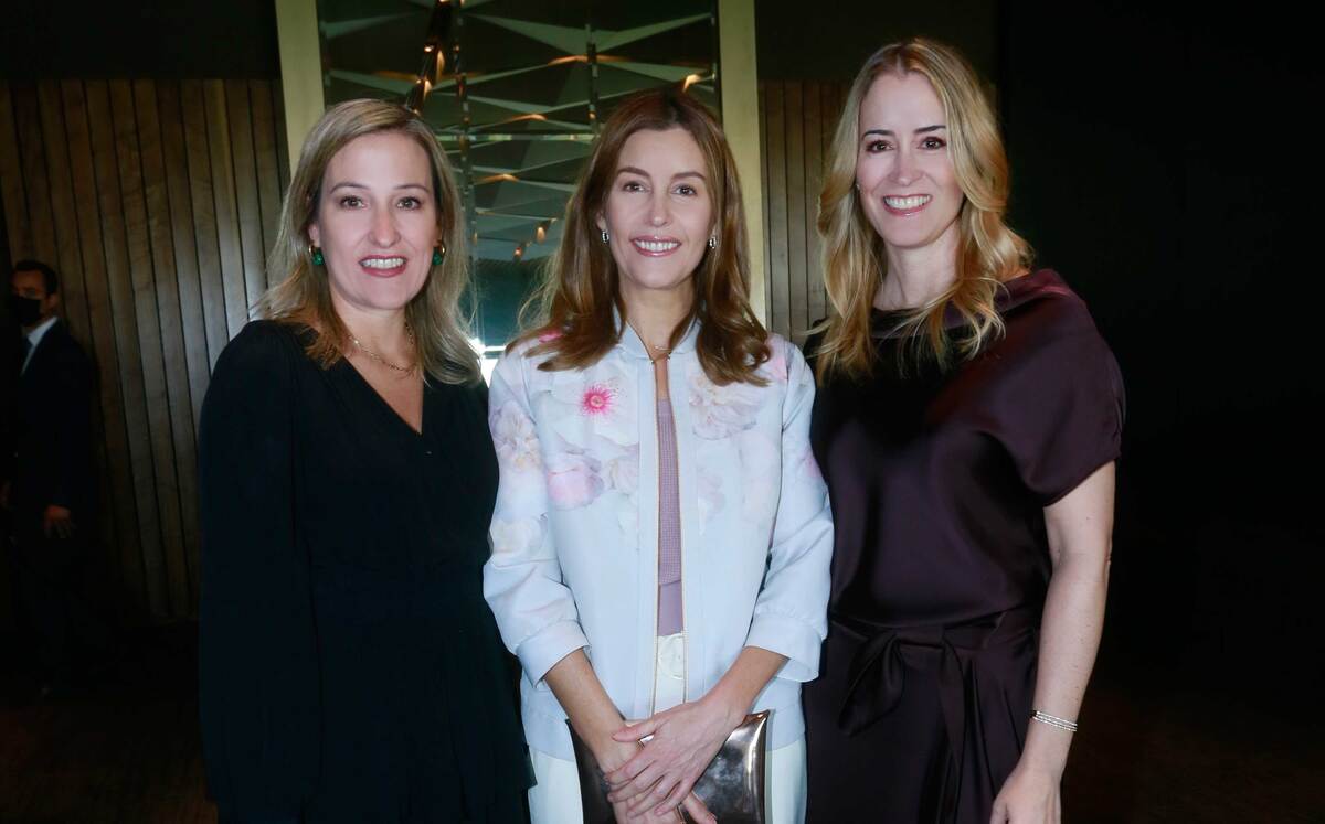 Patricia Rodríguez de Arce, Carmelita De la Garza y Regina Martínez de Garza