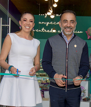 Ruth Santana, Fernando Flores y  Víctor Domínguez