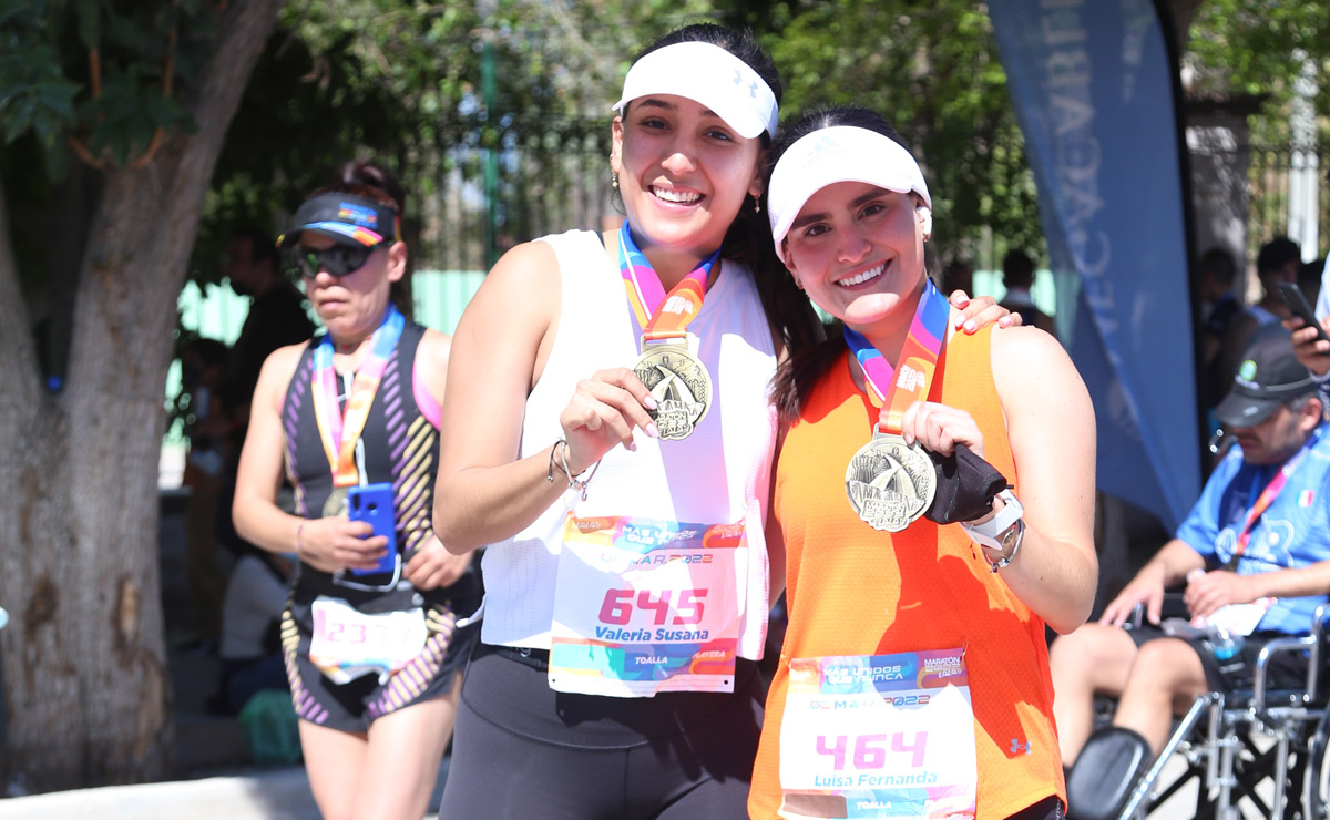 Valeria y Luisa