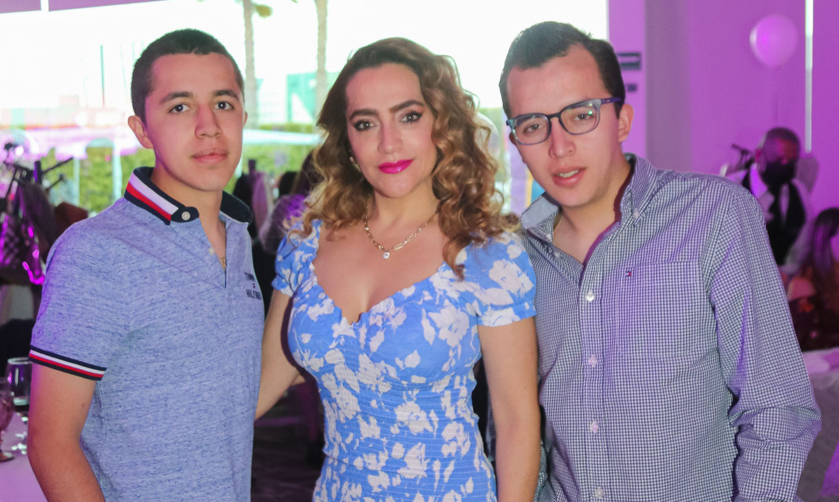 FAMILIA GARCÍA CORONA