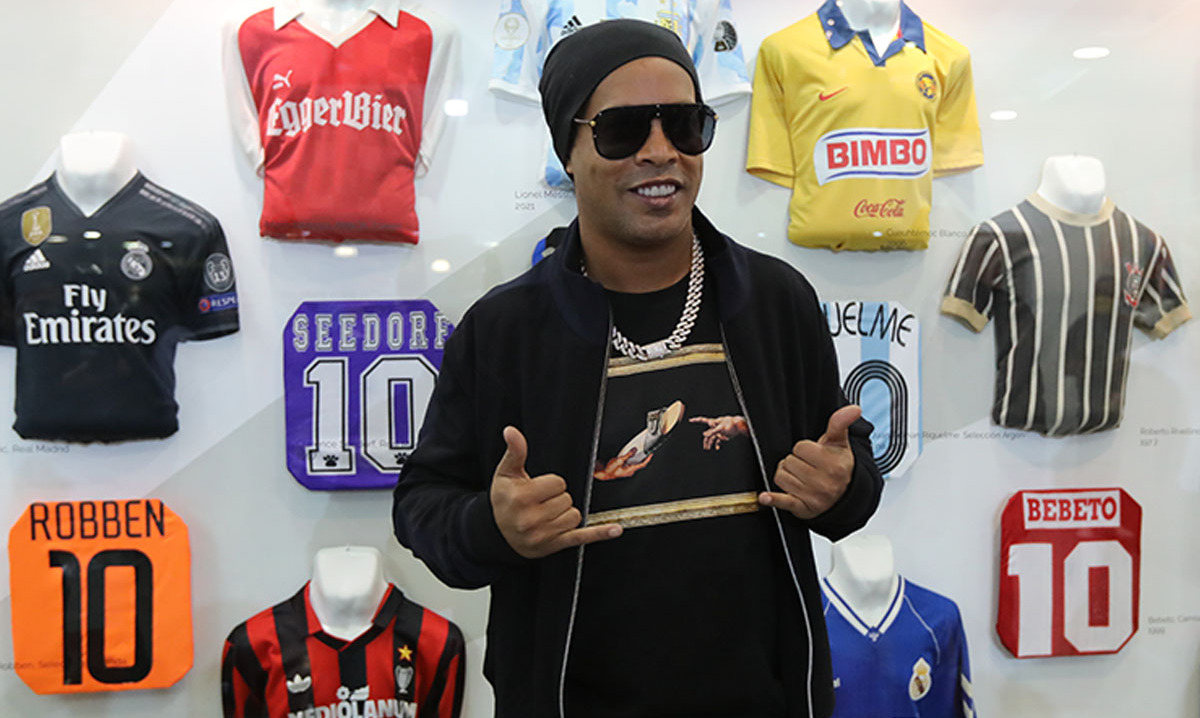 RONALDINHO