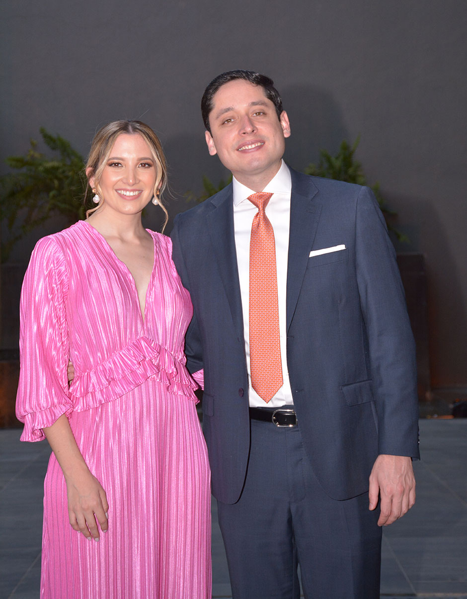 Ana Paola Cárdenas y Ramón Castro