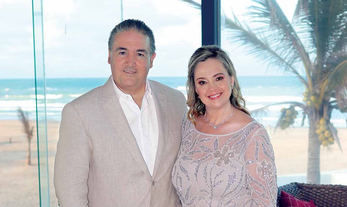 Papás del novio. Rolando Ramírez y Roxana de la Huerta / Fotos: Dennis Hernández