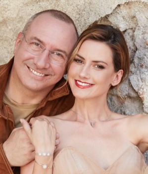 Altair Jarabo y su esposo (Foto: Instagram)