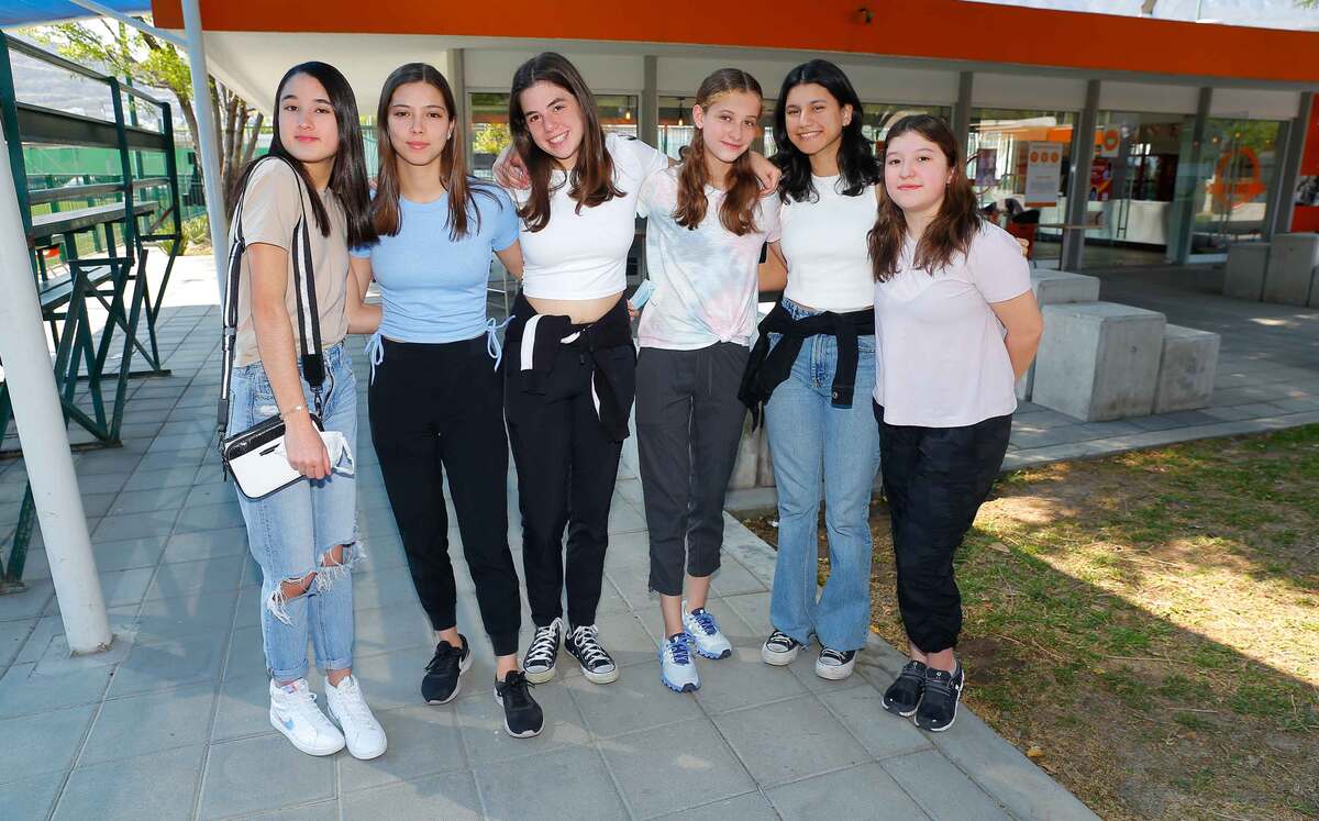 Andrea Farías, Andrea Ferrer, Baby Guajardo,  Nelly Elizondo, Bárbara Escutia y Ana Cristina Bravo