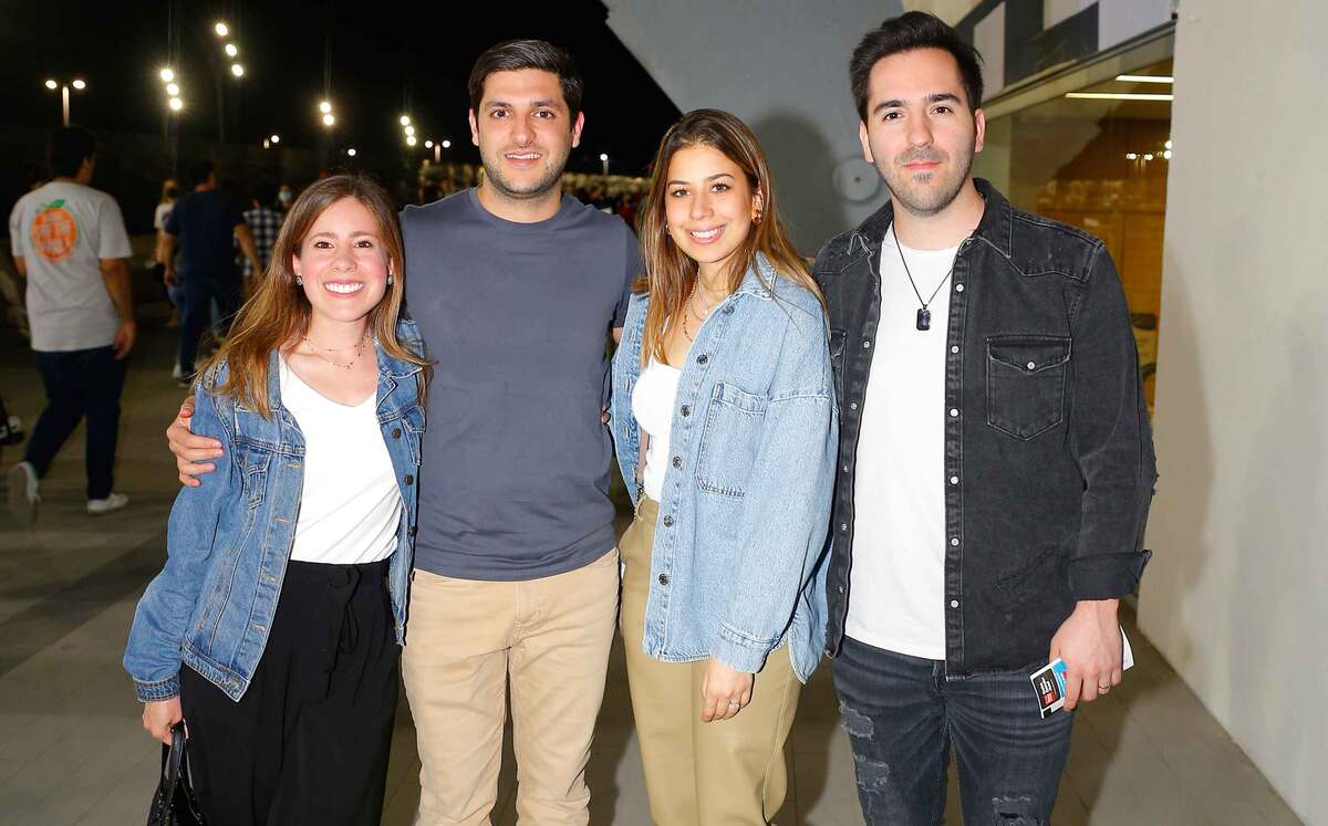 Andrea Torres, Andrés de la Garza, Dina Bazán y Rodrigo Salinas